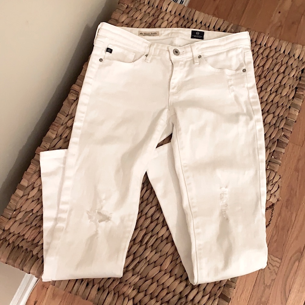 Anthropologie AG White Stevie Ankle Straight Jeans